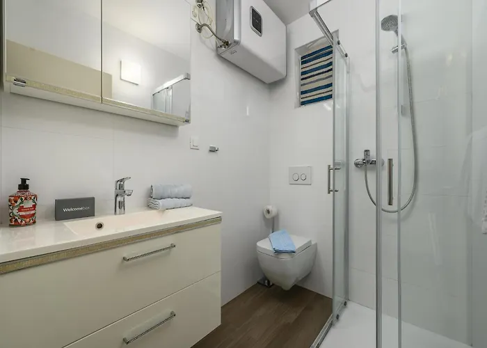 In Pore Near Apartman